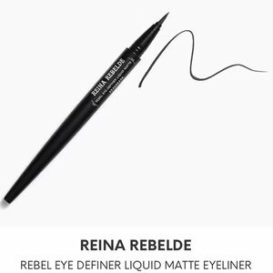 REINA REBELDE
REBEL EYE DEFINER LIQUID MATTE EYELINER
0.5 ml